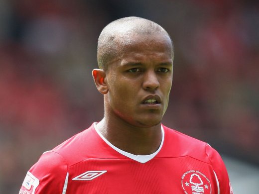 robert_earnshaw.jpg