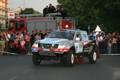 palik_nissan_navara.jpg