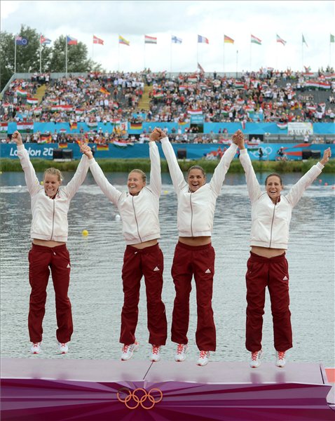 Szabó Gabriella, Kozák Danuta, Kovács Katalin, Fazekas Krisztina - kajak-kenu 