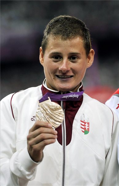 Biacsi Ilona - 1500 m síkfutas - bronzérem Biacsi Ilona - 1500 m síkfutas - bronzérem