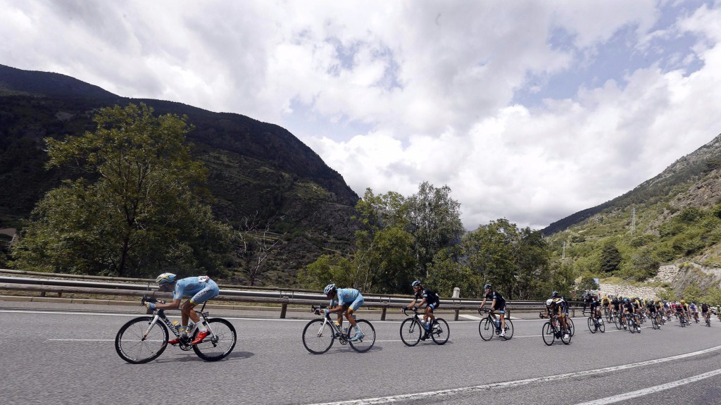 A Vuelta a Espana 11. szakasza - Fotó: EPA/javier Lizon 