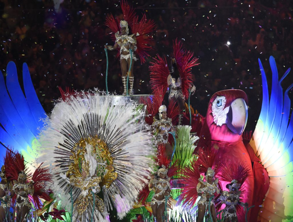 Rio de Janeiro, 2016. augusztus 22. Táncosok a XXXI. nyári olimpiai játékok záróünnepségén a Rio de Janeiró-i Maracana Stadionban 2016. augusztus 21-én. MTI Fotó: Kovács Tamás